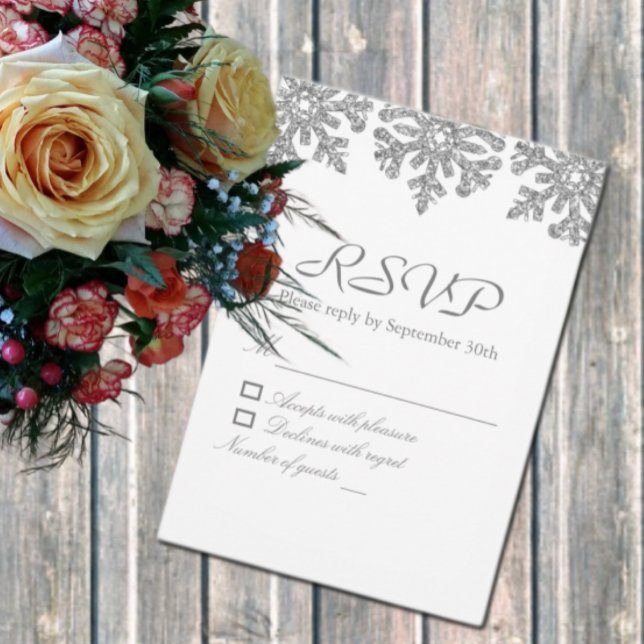 Cartão RSVP Casamento no inverno Silver Snowflakes (Criador carregado)