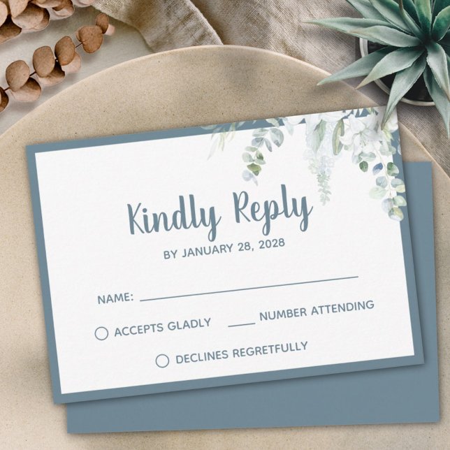 Cartão RSVP Casamento romântico de flores brancas florais bran (Criador carregado)