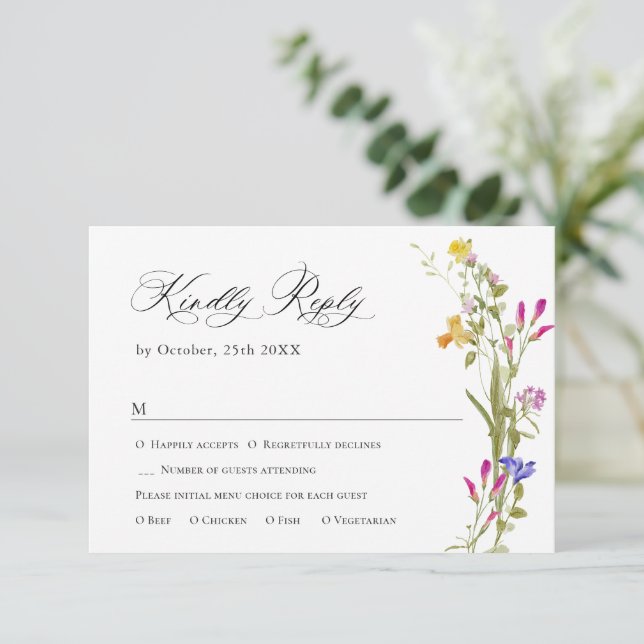 Cartão RSVP Casamento Verde Floral do Jardim Francês Elegante  (Em pé/Frente)