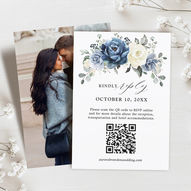 Cartão RSVP Champanhe de Marinho azul Dusty Ivory Floral Códig (Dusty Blue Navy Champagne Ivory Floral QR Code RSVP Card)