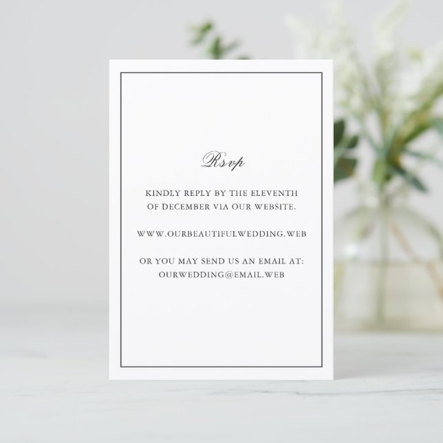 Cartão RSVP Classic Border Black and White Timeless Wedding (Em pé/Frente)