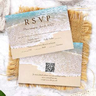 Cartão RSVP Código QR Casamento de Praia Tropical Ondas do Oce