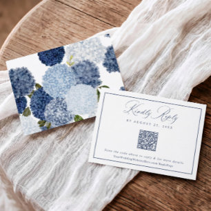 Cartão RSVP Código QR de Casamento de Hortênsia Floral Azul e