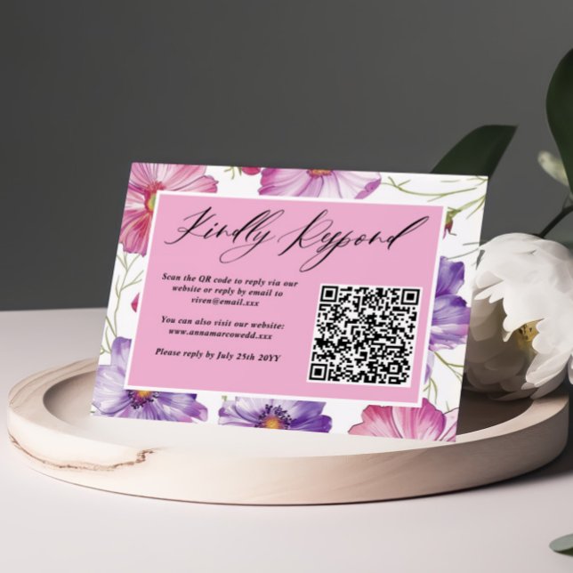 Cartão RSVP Código QR de Casamento Floral Rosa Púrpura Minimal (Criador carregado)
