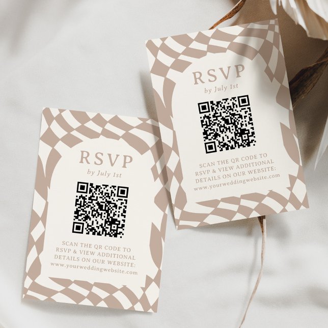 Cartão RSVP Código QR de Tabuleiro de Xadrez Bege Retrô para C (Criador carregado)