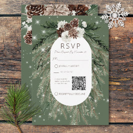 Cartão RSVP Código QR do Boho Green Pine Winter Sparkle