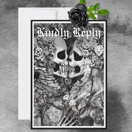 Cartão RSVP Código QR do Casal de esqueleto preto e branco Gót