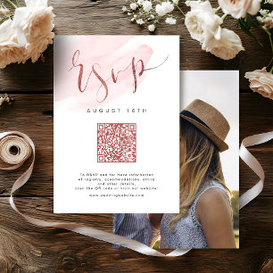 Cartão RSVP Código QR do casamento do Script Moderno do Blush
