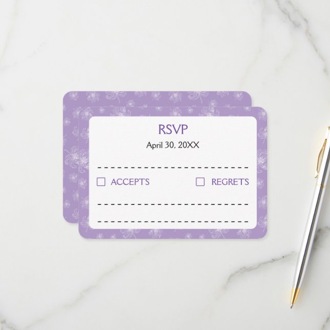 Cartão RSVP Cor de roxo claro e peônias brancas. (Frente/Verso In Situ)