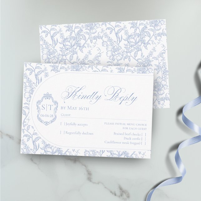 Cartão RSVP Crest Monogram Blue and White Floral Script (Criador carregado)