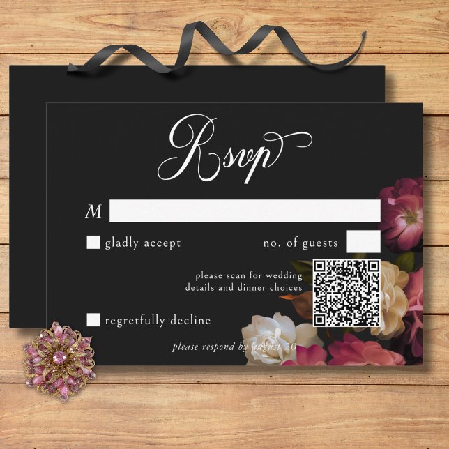 Cartão RSVP Dark Moody Burgundy e Cream Peonies Pretos Código  (Dark Moody Burgundy & Cream Peonies Black QR Code RSVP Card)
