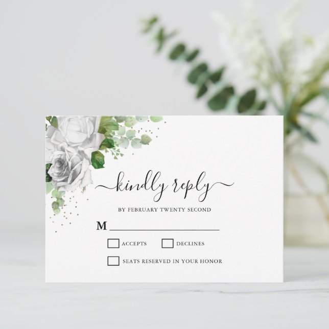 Cartão RSVP de Casamento Branco Floral e Eucalyptu (Em pé/Frente)