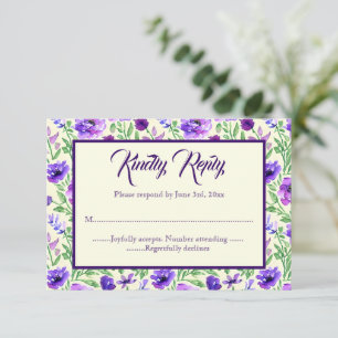 Cartão RSVP de Casamento de Flores Roxas e Verdes