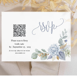 Cartão RSVP de Código QR Floral Azul Dusty