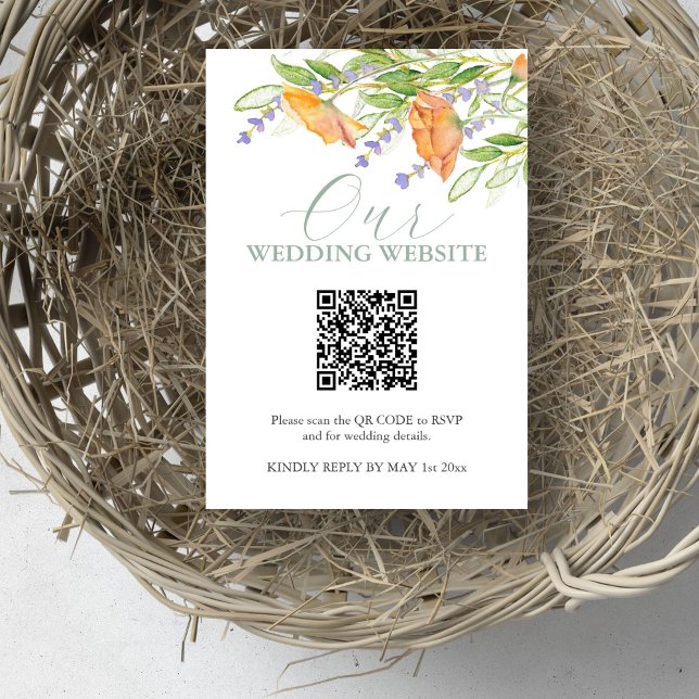 Cartão RSVP de Site de Casamento de Flor Selvagem  (Wedding website insert card with QR code features unique watercolor floral art Victoria Grigaliunas)