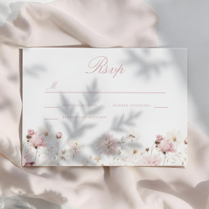 Cartão RSVP Divino Elegância: Casamento Floral do Jardim de Bl