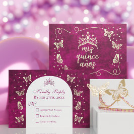 Cartão RSVP Dourada rosa elegante Tiara Borboletas Quinceañera