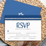 Cartão RSVP Entrada de Script de Tallição Azul Silver do Marin<br><div class="desc">Tenha orgulho, alegria e celebre este marco do seu Bar favorito Mitzvah com este cartão de inserção RSVP personalizado, legal, único e moderno para o seu evento! A tipografia de script azul-marinho e a azul-marinho e o talude cintilante vermelho-prateado fraco inspiram uma camada gráfica simples e branca. Personalize o texto...</div>