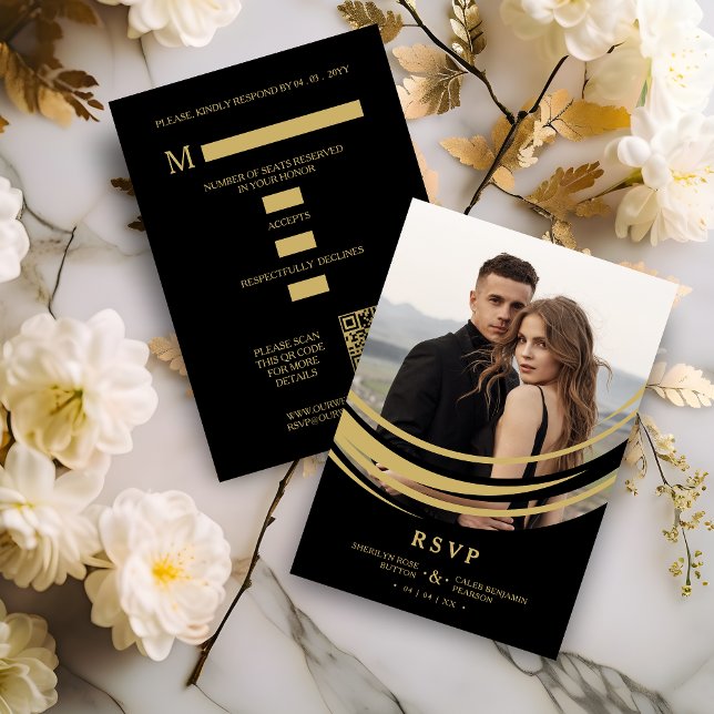 Cartão RSVP Exquisite Modern Golden Abstract Geometric Shape (Exquisite Modern Faux Golden Abstract Geometric Shape Photo Wedding RSVP Card. )