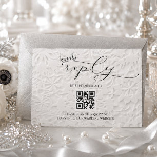 Cartão RSVP Floco de Neve de Inverno Casamento QR Simples