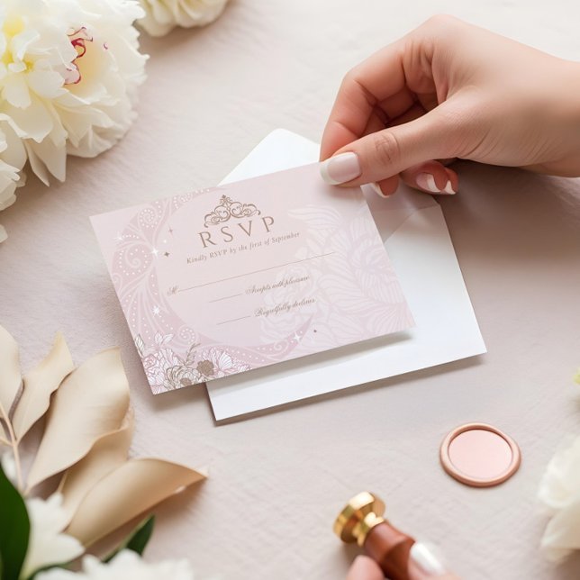 Cartão RSVP Florais Rosa Elegantes Estrelas da Lua Tiara Quinc (Elegant Pink Florals Moon Stars Tiara Quinceañera RSVP Card)