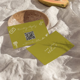 Cartão RSVP Hand Drawn Green Romantic QR Code Wedding