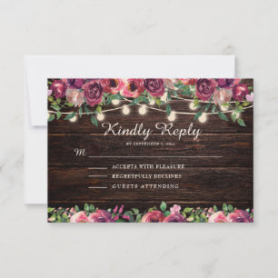 Cartão RSVP Luzes de Corda Rústicas com Floral Burgundy em Mad