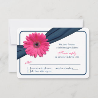 Cartão RSVP Margarida Gerber Rosa Fita Azul Marinho Casamento 