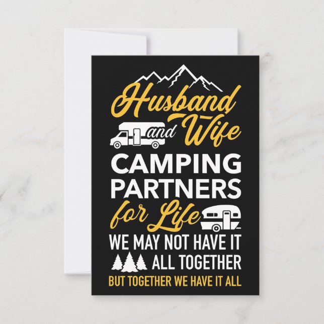 Cartão RSVP Marido e Mulher Parceiros de Acampamento (Frente)