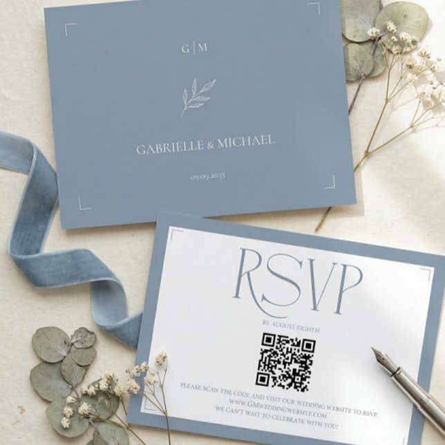 Cartão RSVP Minimalist Dusty Blue Elegant Monogram Wedding  (Criador carregado)