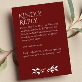 Cartão RSVP Monograma Minimalista Vermelho de Lenha Lançada