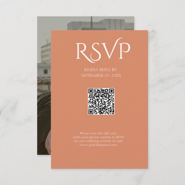 Cartão RSVP QR Code Modern Minimalistic Bright Copper Wedding (Frente/Verso)