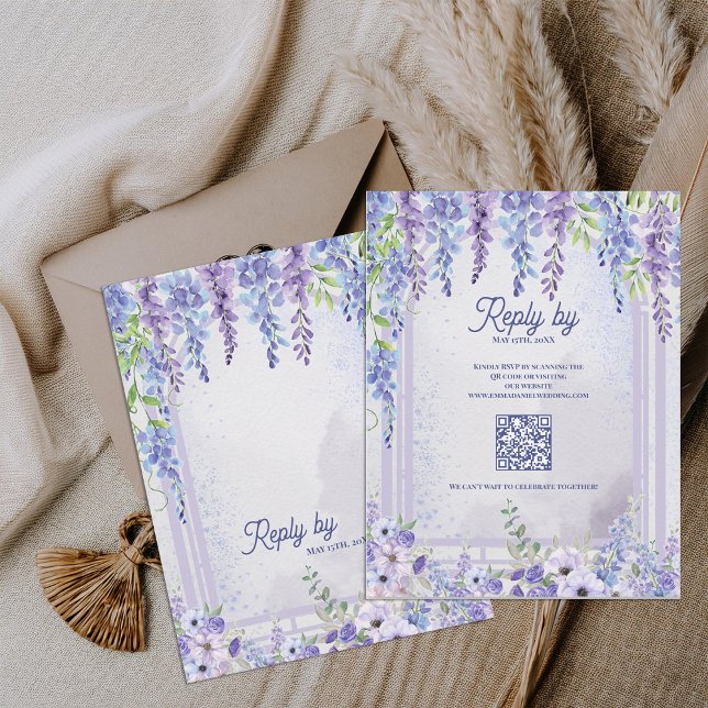 Cartão RSVP Romantic Wisteria Floral Arch QR Code Wedding (Lavender Wisteria Floral Arch QR Code Wedding RSVP Card | Purple Garden Wedding Response Card)