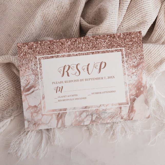 Cartão RSVP Rosa Dourado Mármore Glitter Falso Script (Criador carregado)