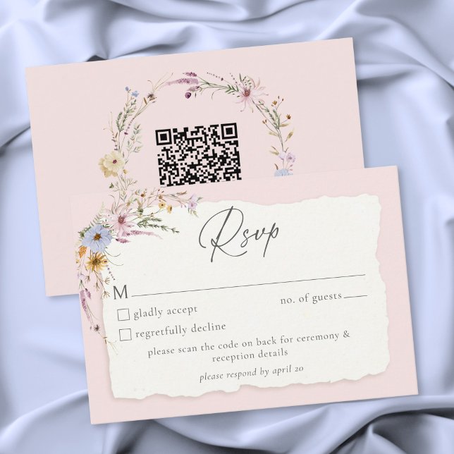 Cartão RSVP Rustic Blush Pink Romantic Wildflower Wedding QR (Rustic Blush Pink Romantic Wildflower Wedding QR RSVP Card)