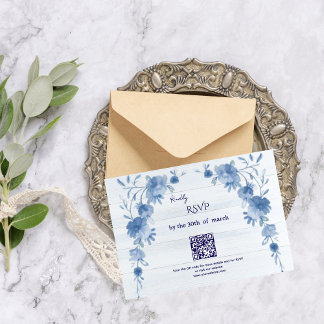 Cartão RSVP Rustic Wood Blue Floral Elegant Wedding