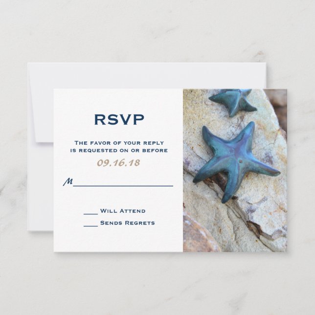 Cartão RSVP Starfish no Casamento de Praia Rocky Background (Frente)