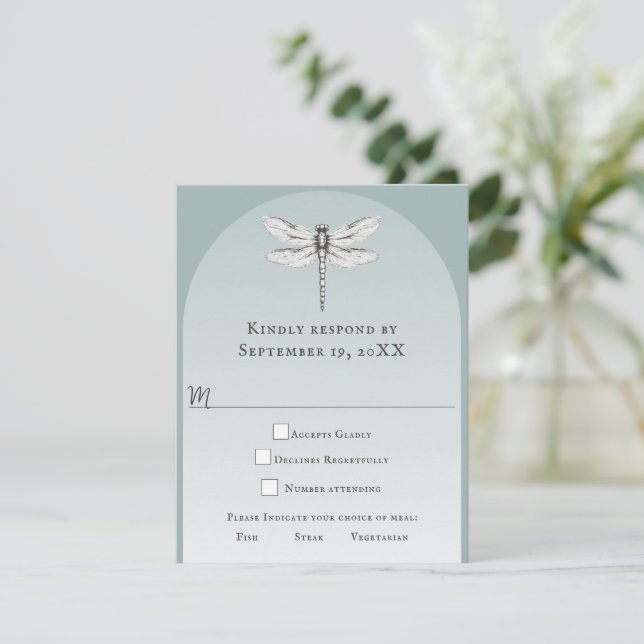 Cartão RSVP Teal Dragonfly Wedding (Em pé/Frente)