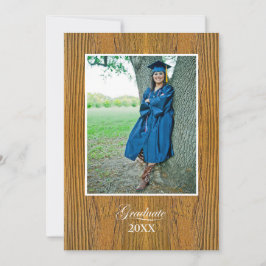 Cartão Rustic Board College Graduation Announcement