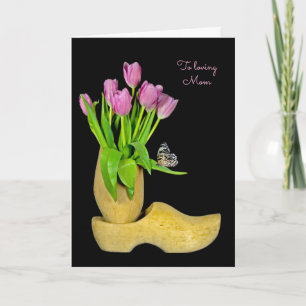 Cartão Sapatos de madeira holandeses e tulipas Dia das Mã