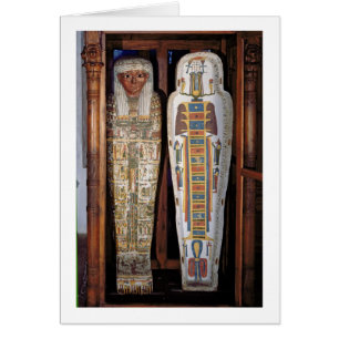 Cartão Sarcófago egípcio coberto com os hieroglyphics (