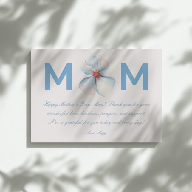 Cartão Saudação de Script de Dia de as mães MOM de Flor d (Criador carregado)