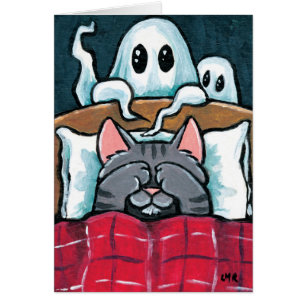 Cartão Scared do gato de gato malhado dos fantasmas na