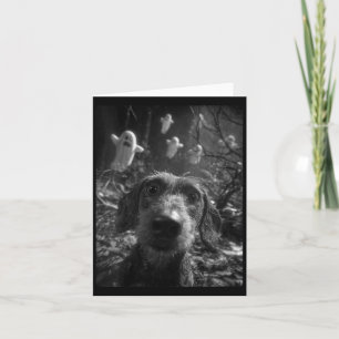 Cartão Selfie de Dachshund Feminino com Fantasmas Florest