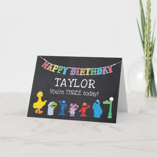 Cartão Sesame Street Pals Chalkboard Rainbow Aniversário (Frente)