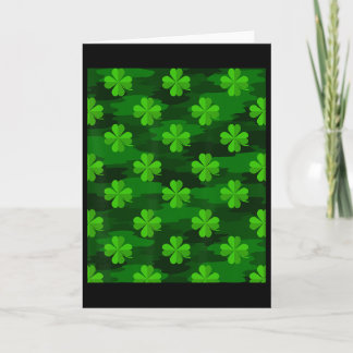 Cartão Shamrocks On Green Camouflage Lucky St Patricks Da
