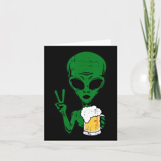 Cartão Sinal de Paz da Cerveja Alienígena da Área 51 Bebe (Frente)