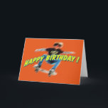 Cartão Skateboarding 2 do aniversário<br><div class="desc">Um cartão de aniversário que mostra um skateboader veloz na ação com o feliz aniversario das palavras na escrita amarela brilhante contra um fundo alaranjado vívido. Escreva sua própria mensagem no meio do cartão.</div>