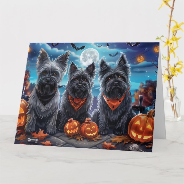 Cartão Skye Terrier Halloween Assustador (Flor Amarela)