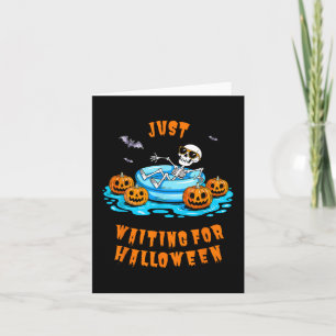 Cartão Só Esperando Pelo Esqueleto Engraçado Do Halloween